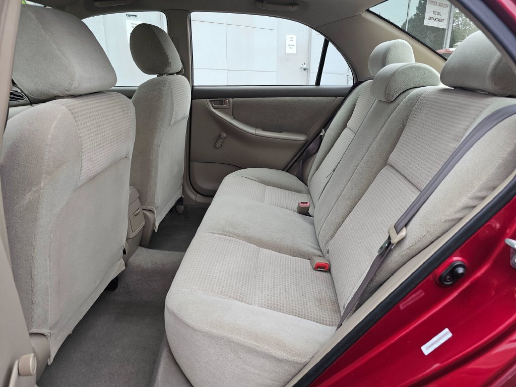 Used 2005 Toyota Corolla CE FWD image 16