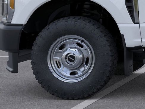 New 2026 Ford F250 XL w/ XL Off-Road Package image 19