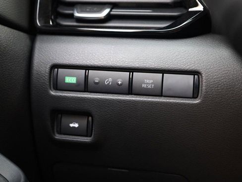 New 2025 Nissan Sentra SV w/ All-Weather Package image 19