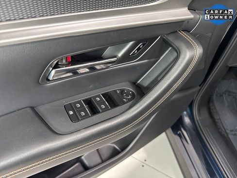 Used 2024 MAZDA CX-90 Plug-In Hybrid w/ Premium Pkg image 11