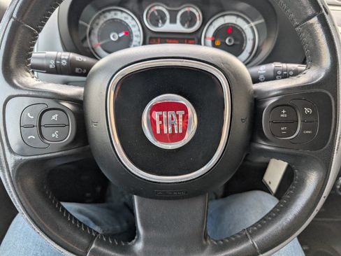 Used 2014 FIAT 500L Easy FWD image 18