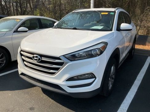 Used 2018 Hyundai Tucson SEL image 10