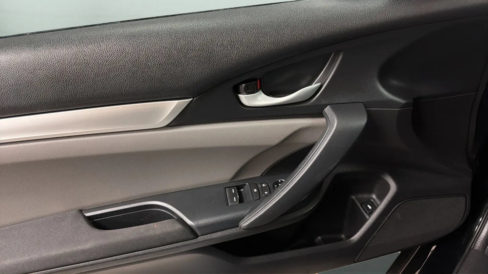 Used 2017 Honda Civic LX image 16