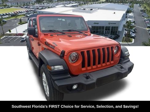 Used 2023 Jeep Wrangler Unlimited Sport AWD/4WD image 2