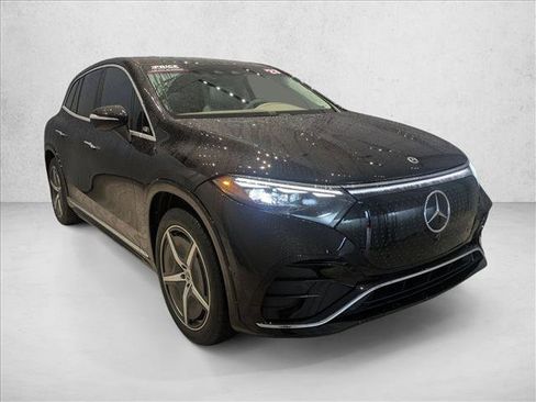 Certified 2023 Mercedes-Benz EQS 580 4MATIC SUV image 3