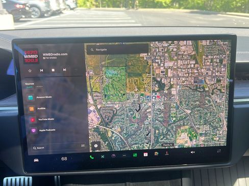 Used 2023 Tesla Model S Standard Range AWD/4WD image 13