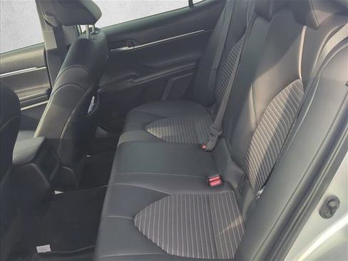 Certified 2022 Toyota Camry SE AWD/4WD image 21