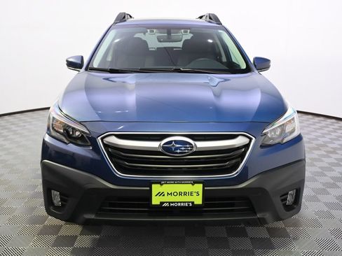 Used 2022 Subaru Outback Premium image 7