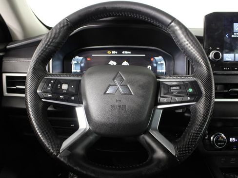 Used 2023 Mitsubishi Outlander SEL image 27