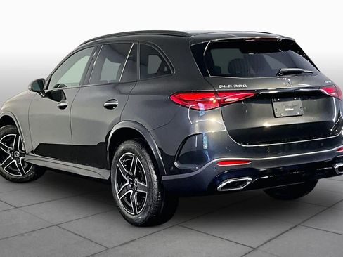 New 2026 Mercedes-Benz GLC 300 4MATIC image 3