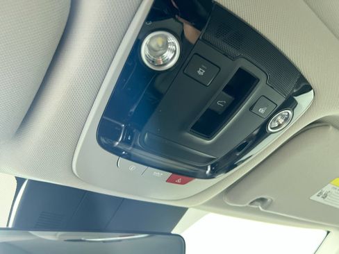 Used 2022 Kia Sorento EX w/ Panoramic Sunroof Package FWD image 19
