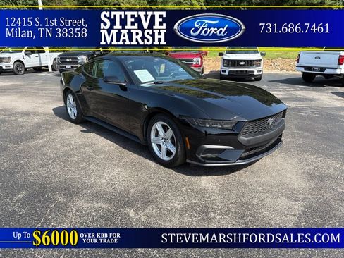 Used 2026 Ford Mustang Premium RWD image 1