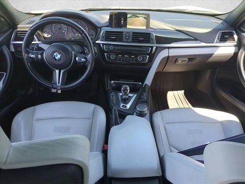 Used 2018 BMW M3 RWD image 15