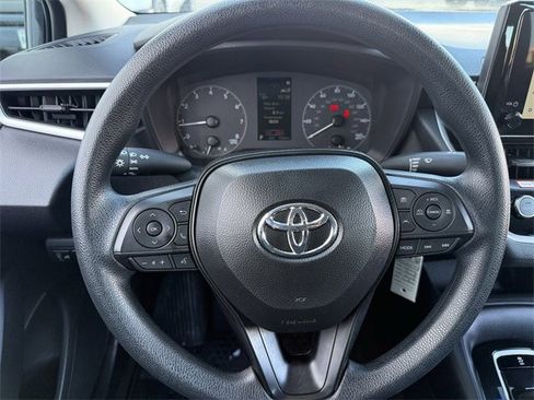 Used 2025 Toyota Corolla LE image 13