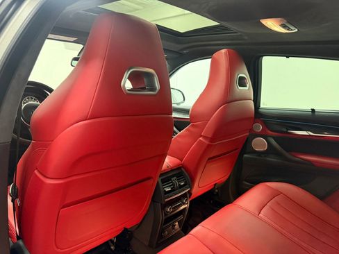 Used 2019 BMW X6 M w/ Executive Package image 36