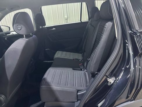 Used 2022 Volkswagen Tiguan S image 23