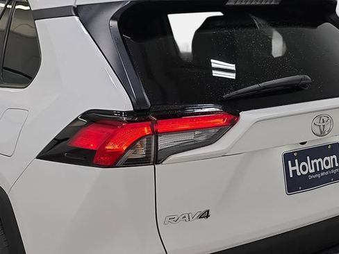 Certified 2024 Toyota RAV4 LE AWD/4WD image 30