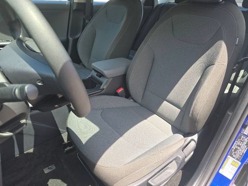 Used 2025 Kia K4 FWD image 21