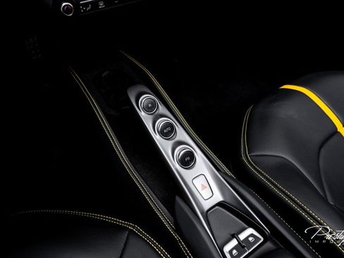 Used 2022 Ferrari F8 Tributo image 34