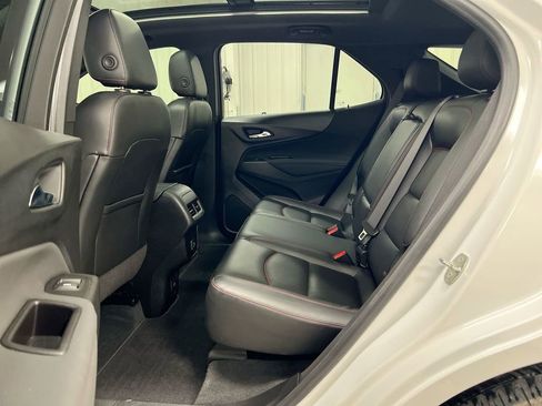 Used 2022 Chevrolet Equinox RS w/ RS Leather Package AWD/4WD image 24