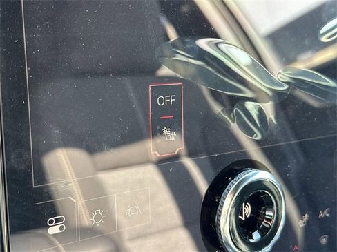 New 2025 GMC Acadia Elevation image 16