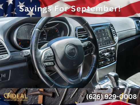 Used 2020 Jeep Grand Cherokee Altitude AWD/4WD image 16
