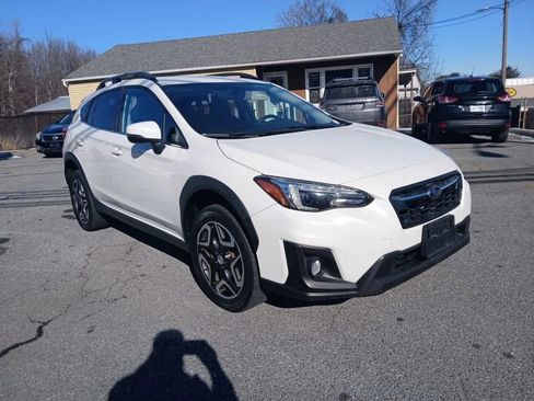 Used 2018 Subaru Crosstrek 2.0i Limited image 3