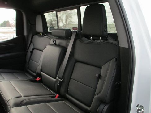New 2026 GMC Sierra 1500 SLT w/ SLT Premium Plus Package AWD/4WD image 12