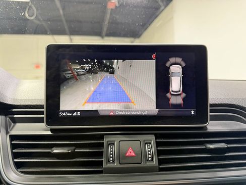 Used 2018 Audi Q5 2.0T Premium Plus w/ Premium Plus Package image 24