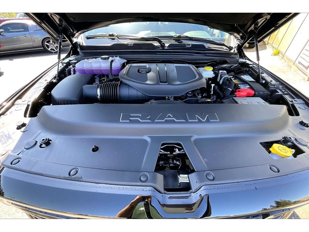 New 2026 RAM 1500 Big Horn AWD/4WD image 11