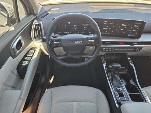 Used 2026 Kia Sorento SX FWD image 13