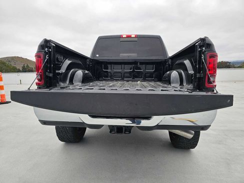 Used 2025 RAM 2500 Tradesman AWD/4WD image 11