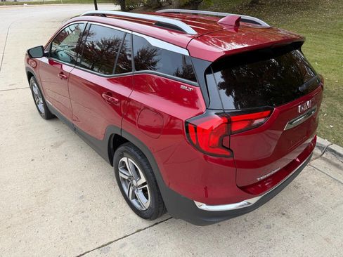 Used 2020 GMC Terrain SLT image 4