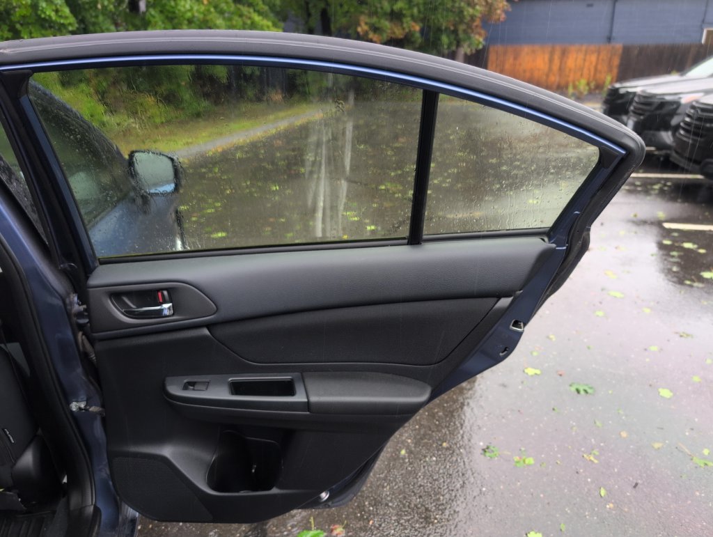 Used 2013 Subaru Impreza 2.0i Premium AWD/4WD image 33
