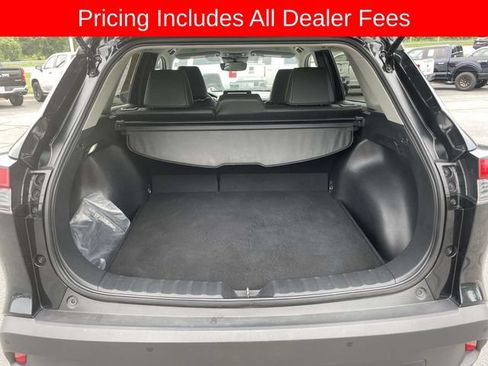 Used 2025 Toyota Corolla Cross XLE AWD/4WD image 13