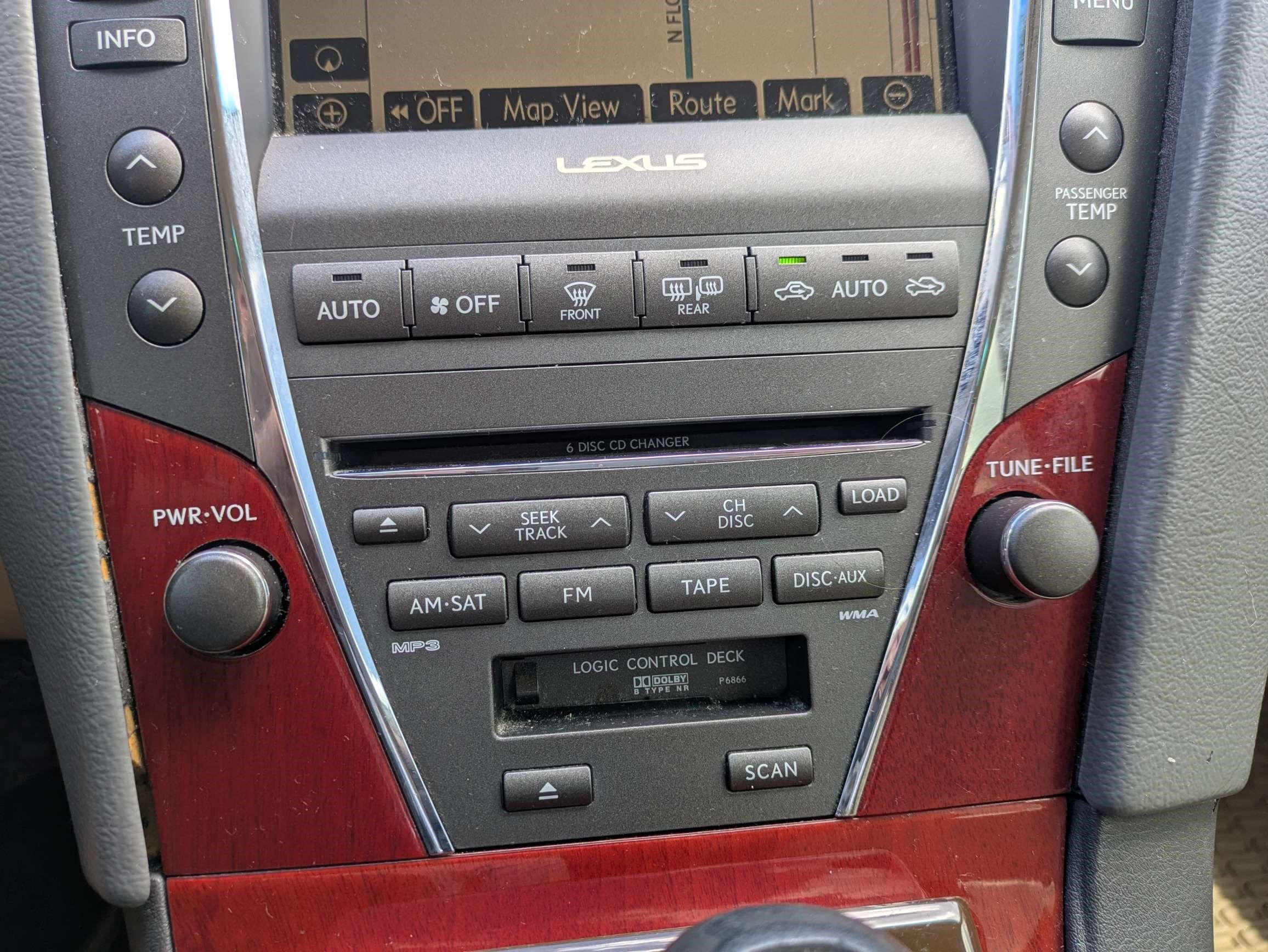 Used 2009 Lexus ES 350 w/ Pebble Beach Edition FWD image 28