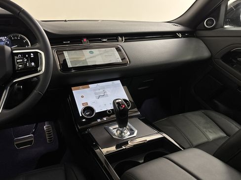 Used 2023 Land Rover Range Rover Evoque R-Dynamic S image 10