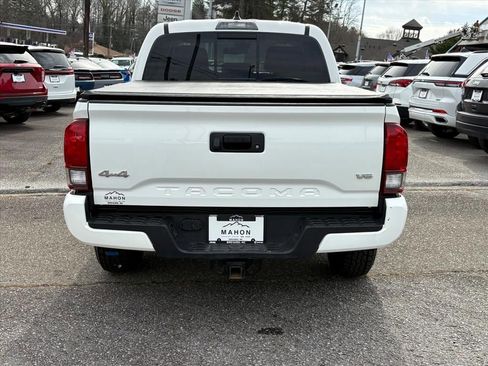 Used 2023 Toyota Tacoma SR5 w/ Technology Package AWD/4WD image 4