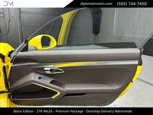 Used 2016 Porsche Cayman RWD image 22