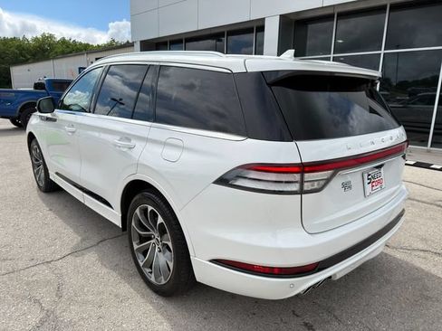 Used 2021 Lincoln Aviator Grand Touring w/ Elements Package Plus AWD/4WD image 5