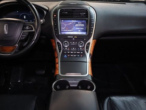 Used 2020 Lincoln Nautilus Reserve AWD/4WD image 20