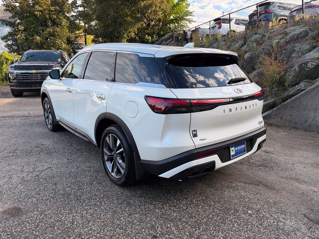 Used 2025 INFINITI QX60 Luxe AWD/4WD image 4