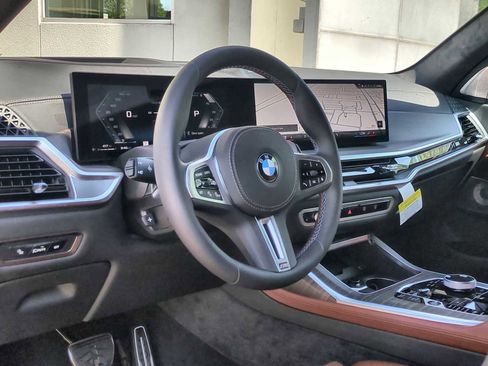 New 2026 BMW X7 M60i image 10