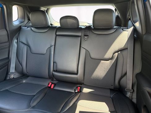New 2026 Jeep Compass Latitude AWD/4WD image 13