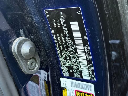 Used 2021 Toyota Highlander XLE image 35