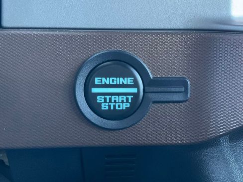 Used 2023 Ford Bronco Outer Banks image 29