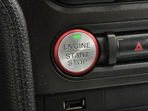Used 2021 Ford Mustang Coupe RWD image 19
