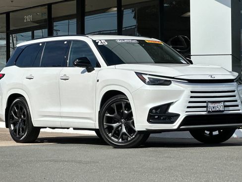 Certified 2025 Lexus TX 500h AWD w/ Technology Package image 2