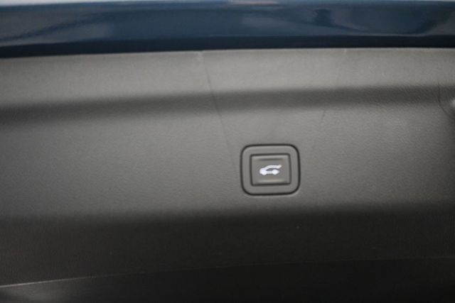New 2026 Chevrolet Tahoe LT w/ Comfort Package AWD/4WD image 9