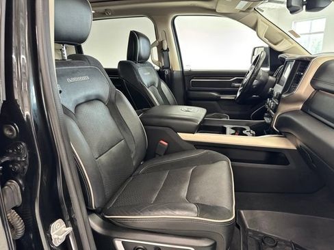 Used 2019 RAM 1500 Laramie AWD/4WD image 27
